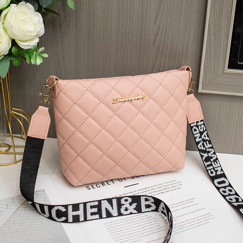 SIGNATURE  BAG