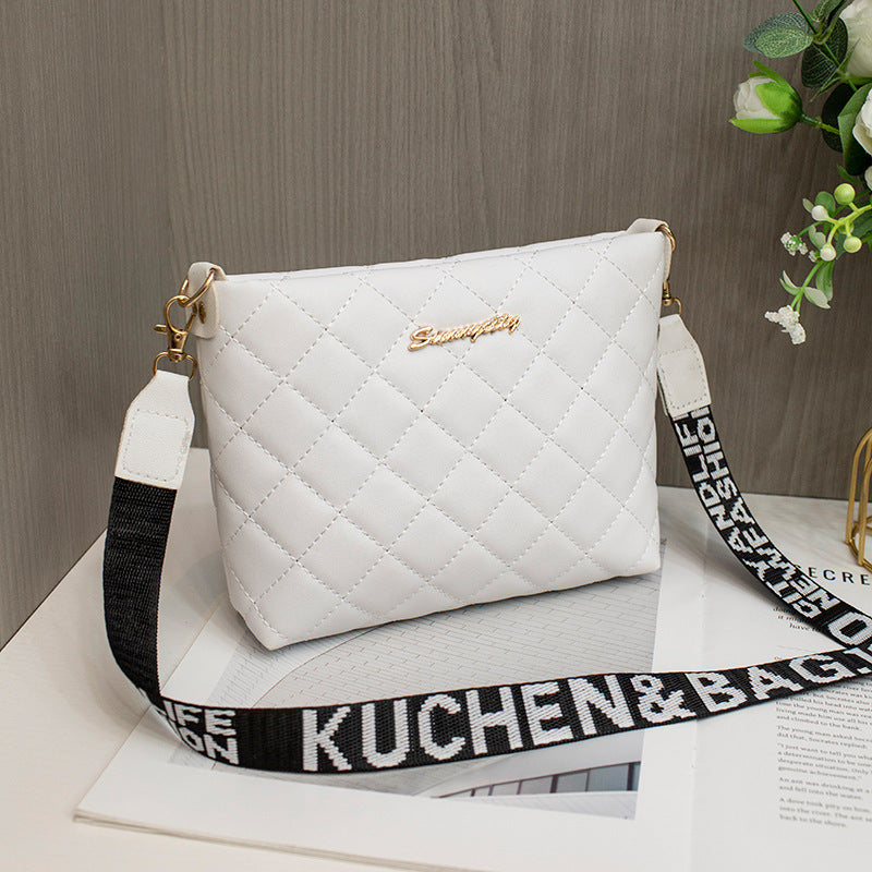 SIGNATURE  BAG